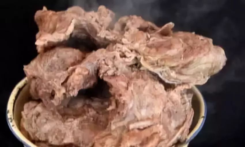 开了三十年的牛肉汤馆,开了十几年的牛杂店