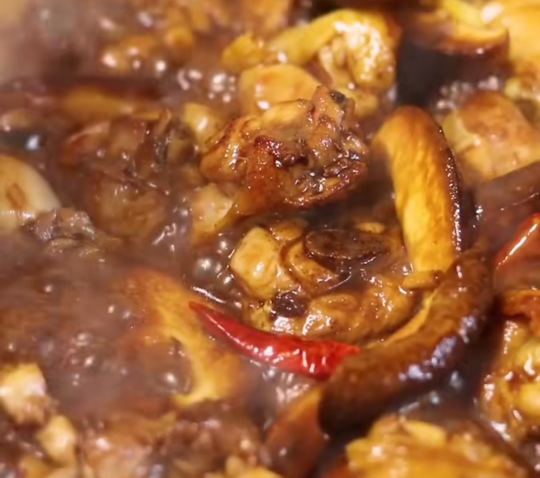 什么红烧鸡最好吃,饭店的红烧鸡块为什么那么嫩