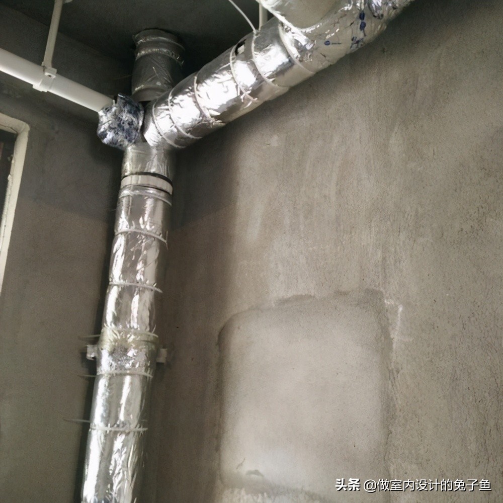 阳台管道怎么处理美观,阳台上管道隐藏最佳方案