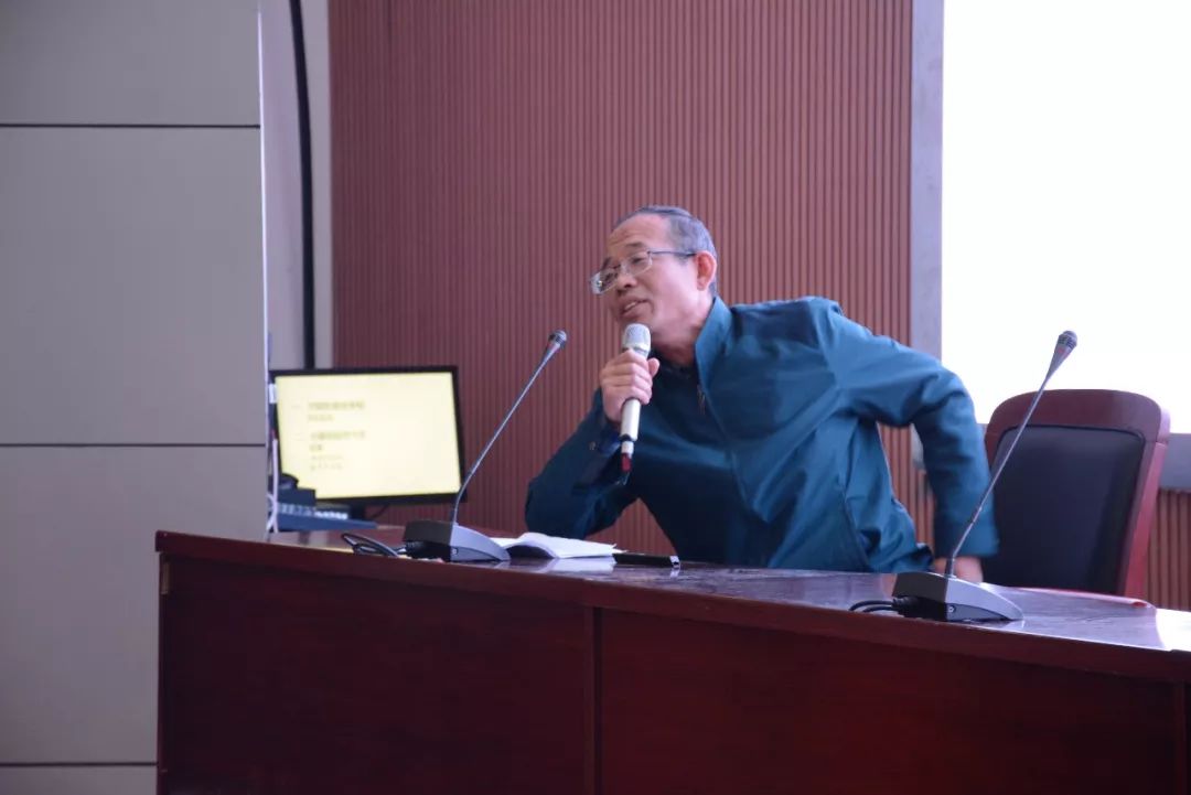 聊城二中举行楹联学会公开课暨楹联社团启动大会