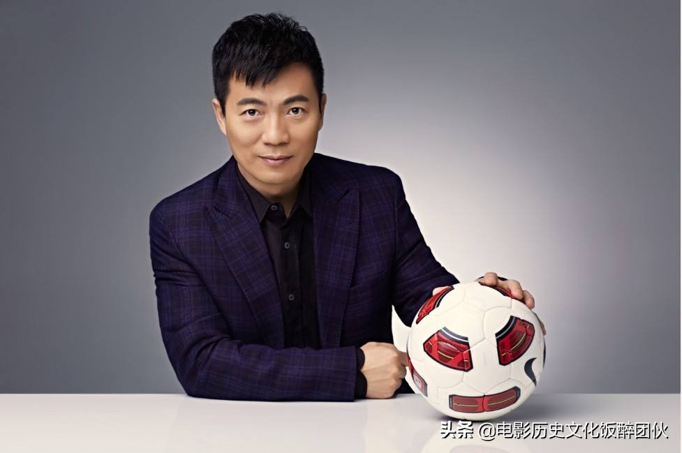 你不是一个人在战斗黄健翔解说词,解说员黄健翔