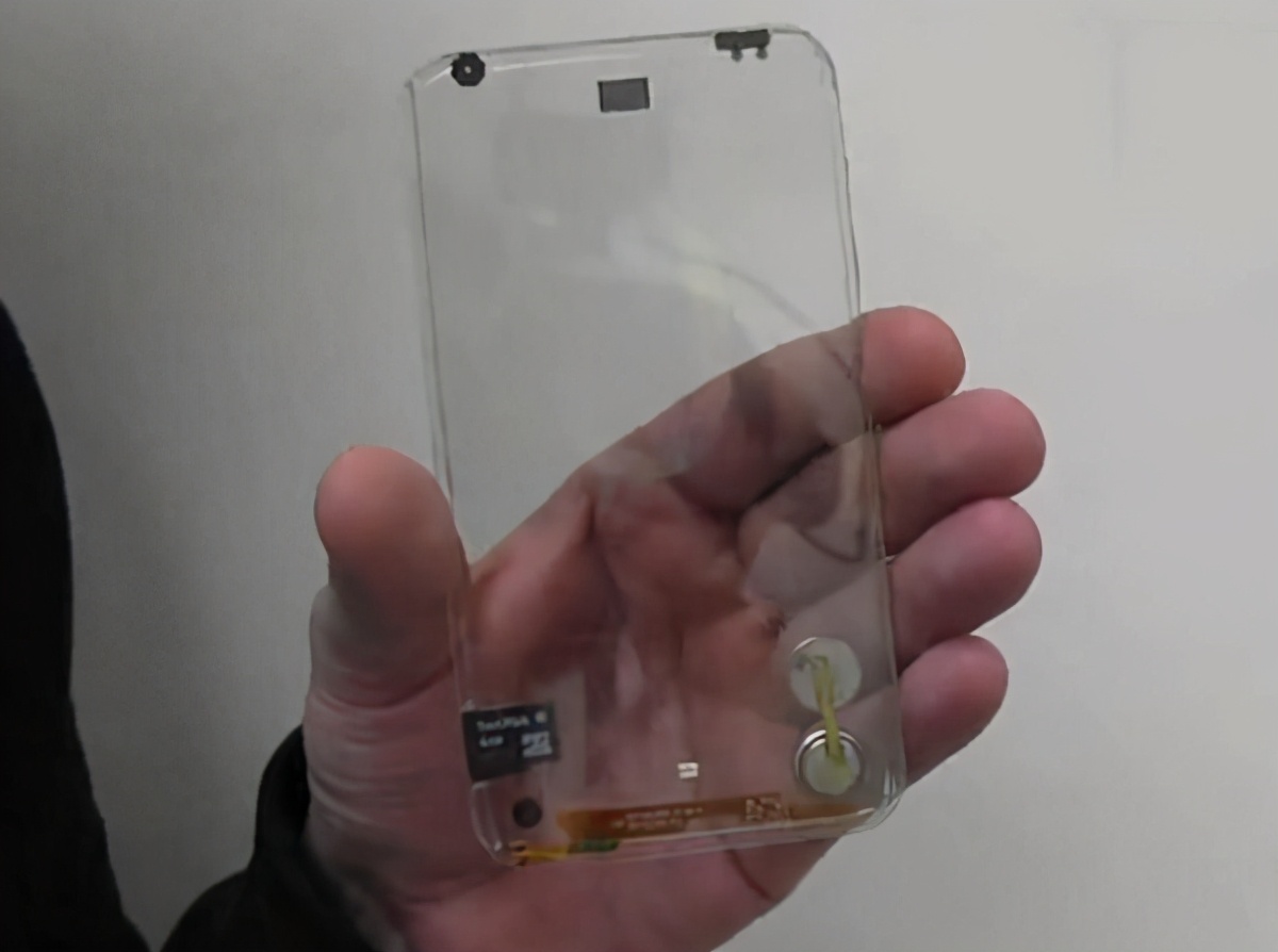 全透明的手机看起来有没有很酷炫,已上市的全透明手机