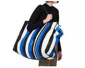 “中国大妈”引领世界潮流,LV再次模仿推出防晒面罩