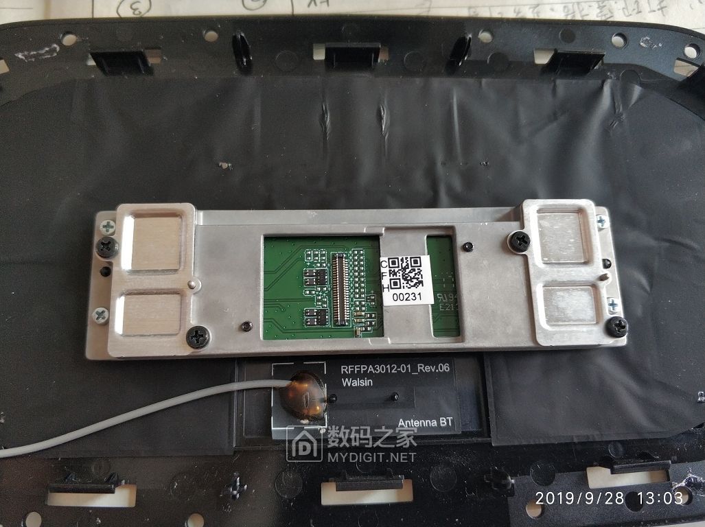 最后之作！被宣告死亡的DaydreamVR及联想MR头显一体机拆解一览