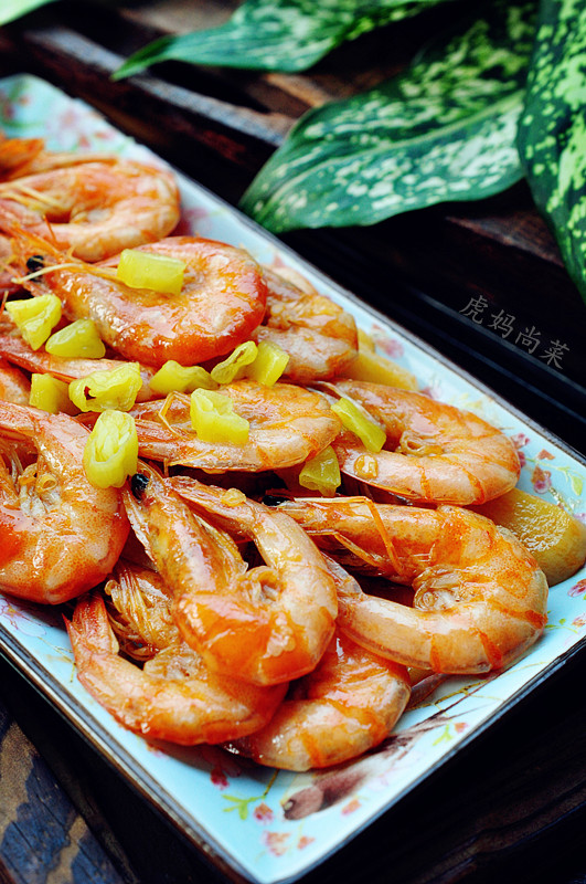夏季清爽大虾怎么吃好吃,大虾别白灼了教你一个夏天新做法