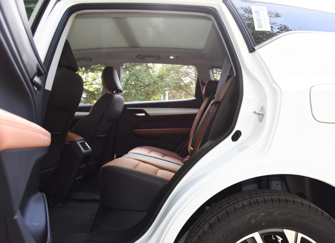 吉利自研1.5发动机怎么样,缤越1.4t和1.4t远景x6哪个值得买