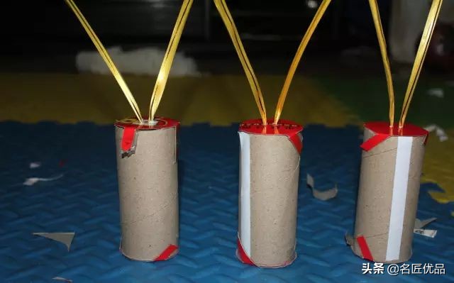 元旦手工彩纸鞭炮,元旦节手工鞭炮