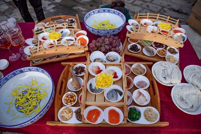 食忆云南传统过桥米线,云南非遗过桥米线