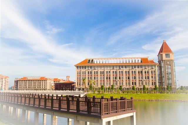 广西沿海最美大学,北部湾大学在广西最新排名