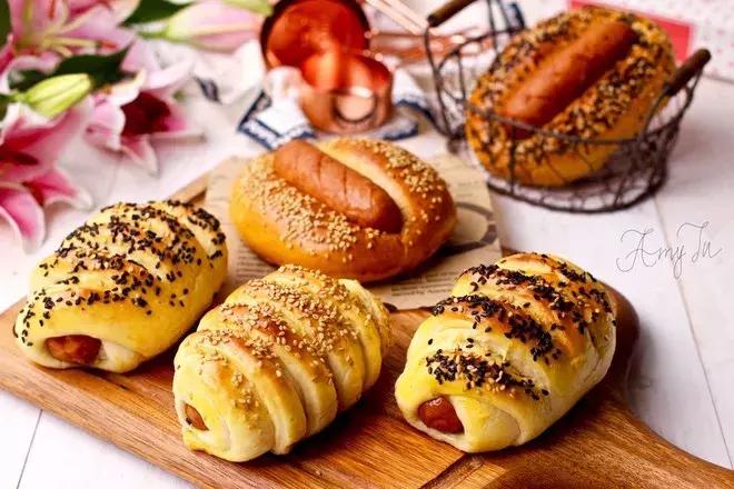 法式蒜香烤肠面包做法,丹麦烤肠面包做法