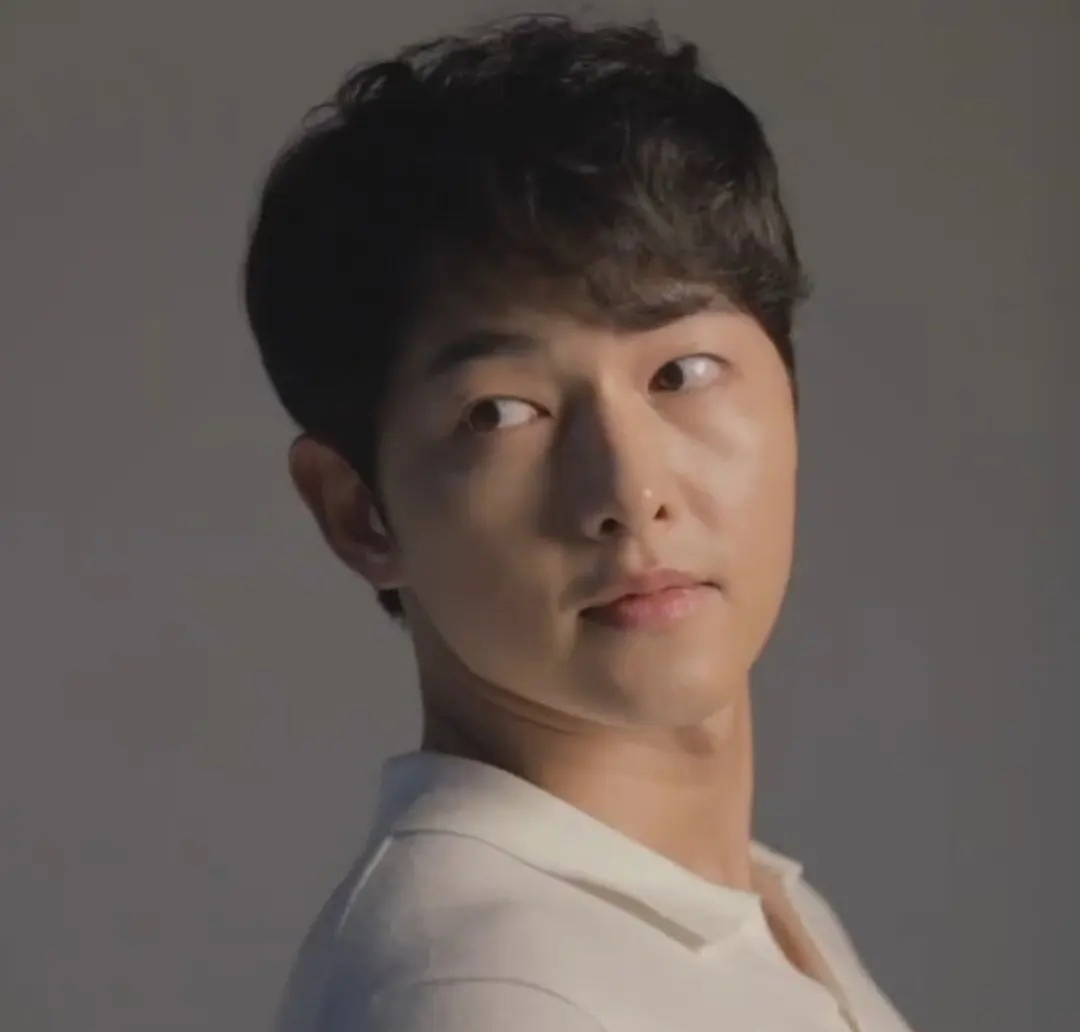 宋仲基外貌变化,宋仲基私下照片