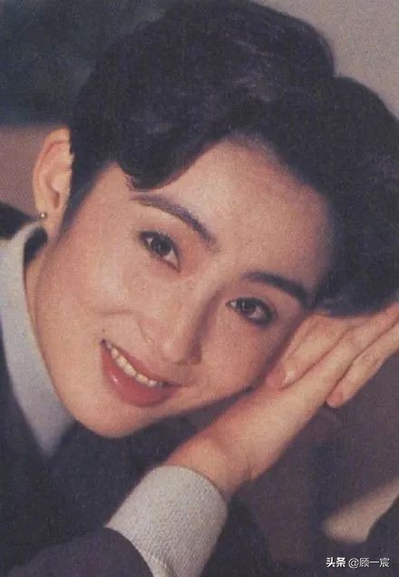 凭借美貌杀入了娱乐圈,张敏靠哪部电影红的