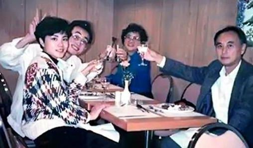 王菲和窦唯目前的关系,王菲最疯狂的一次恋爱