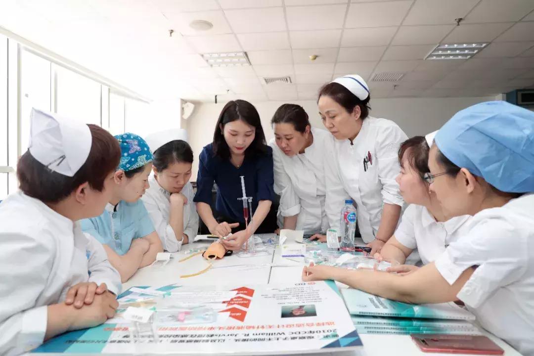 静脉输液规范管理国内外情况,静脉输液的操作步骤和流程