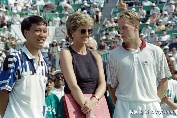 戴安娜王妃访问香港,戴安娜王妃访港照片