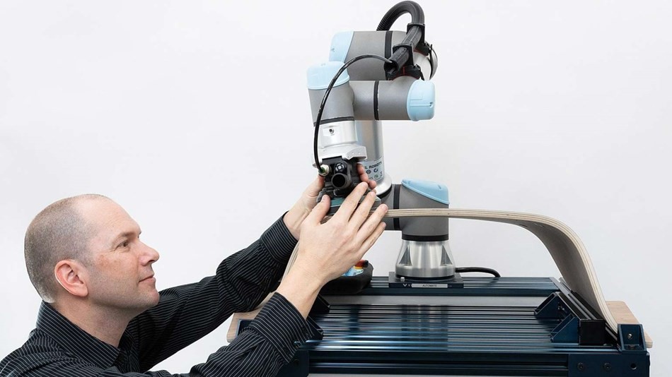 显扬科技丨UR机器人武汉经销商，为客户提供专业化的解决方案