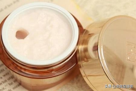 冬季面部干燥脱皮,冬季皮肤干燥护肤小技巧