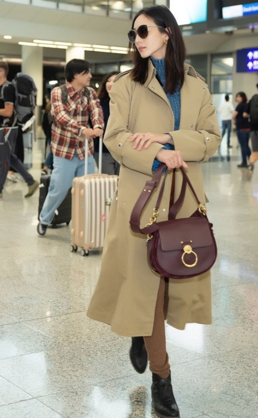 宽松慵懒毛衣外套2021中长款穿搭,早春穿搭高级感毛衣外套