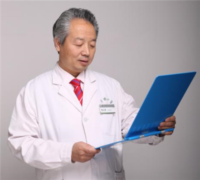 中医治疗小儿抽动症,小儿抽动症推拿治疗眨眼