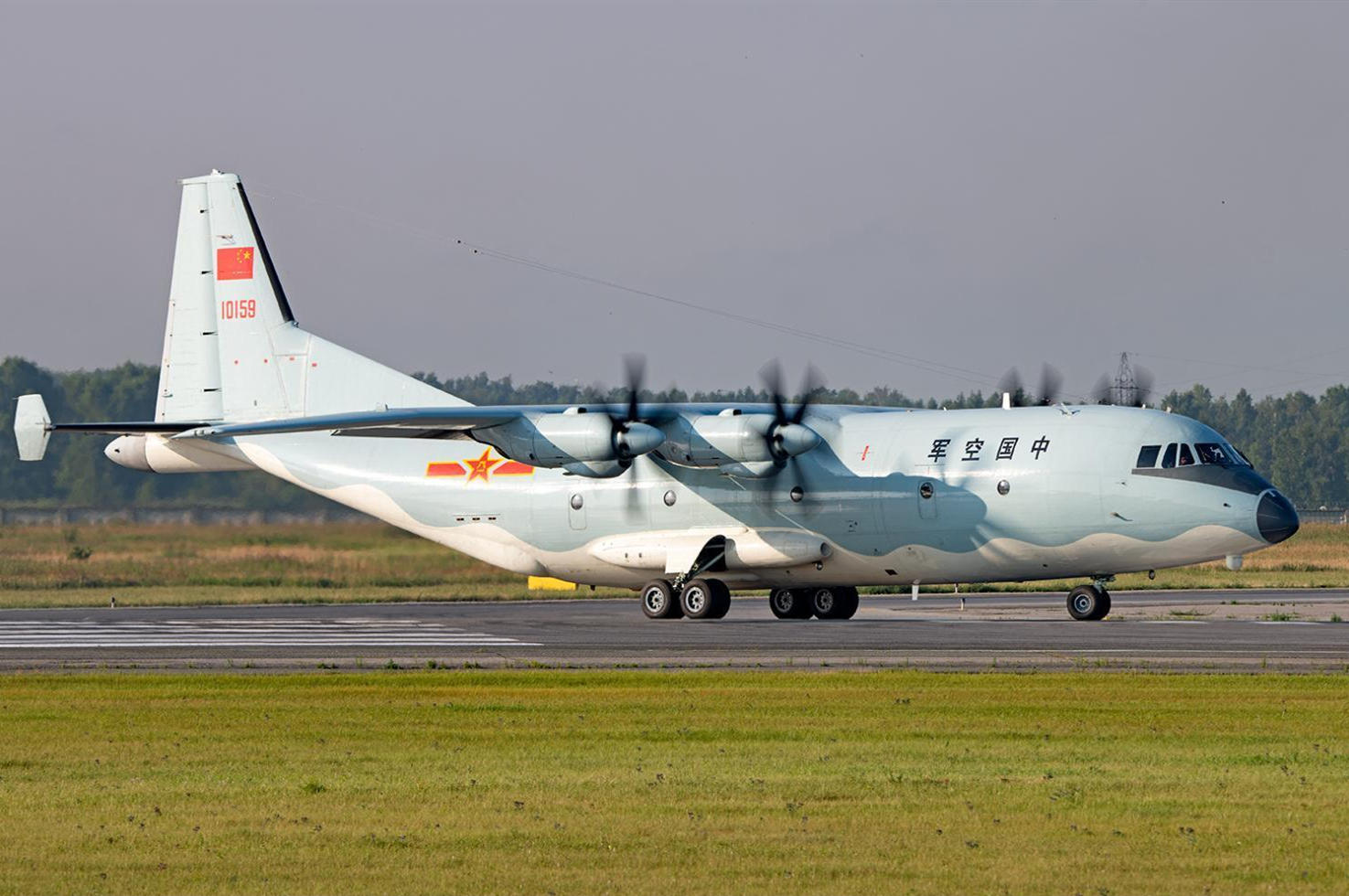 深藏不露的陕飞，把运8卖到多国，还承包了我国的预警机和反潜机