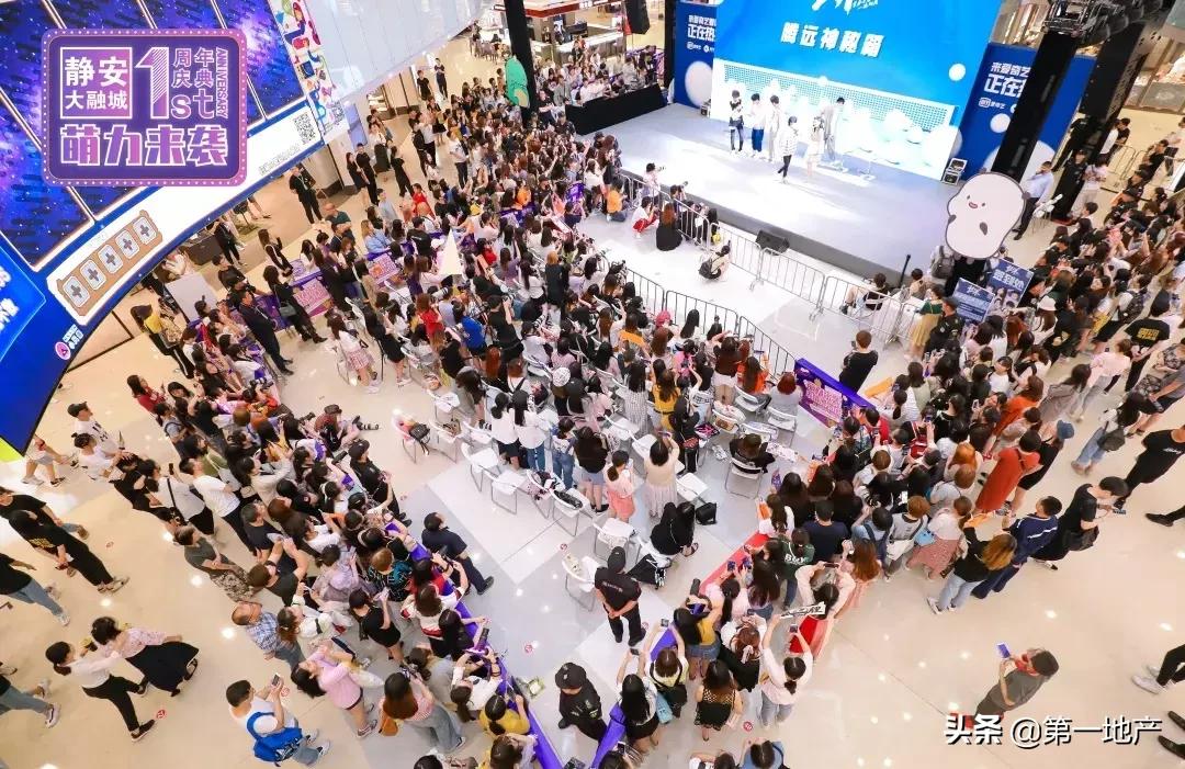 闈欏畨澶ц瀺鍩庣繜浜戞笂,缈熶簯娓婂ぇ铻嶅煄