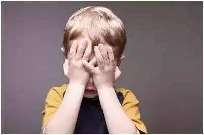 为什么孩子会越来越“笨”？专家提醒：家长要谨防“习惯性愚蠢”