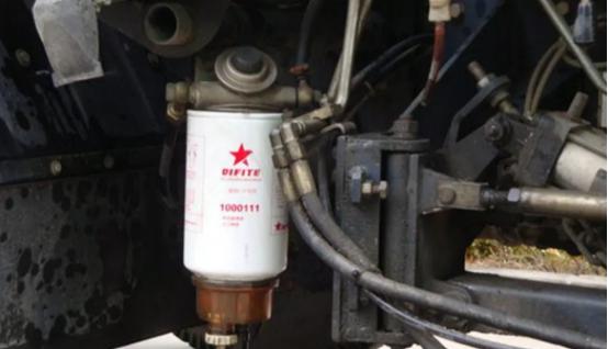 发动机打不着火响一下,发动机弄到水打不着怎么办