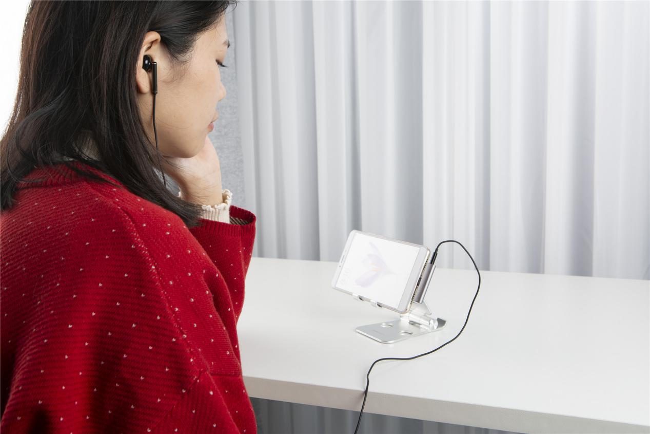 手机多功能音乐转接头,手机音频转接头