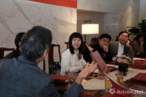 世界观比世界大——樱桃艺术作品展亮相北京鸟巢诸家评说专访