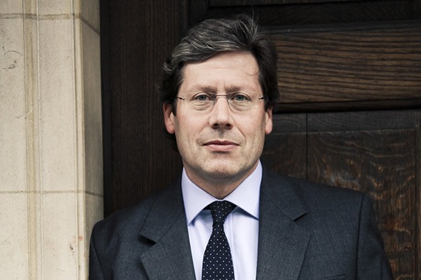 苏格兰的首席伯爵，最早当选的在世英国前议员，家族的庄园很美