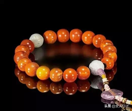 最适合穷人玩的5种手串,土豪看价值连城的东西