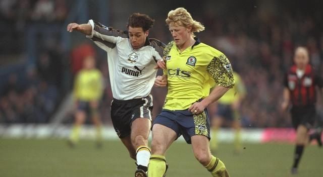 曼联最难看球衣,曼联近十年最好看的球衣