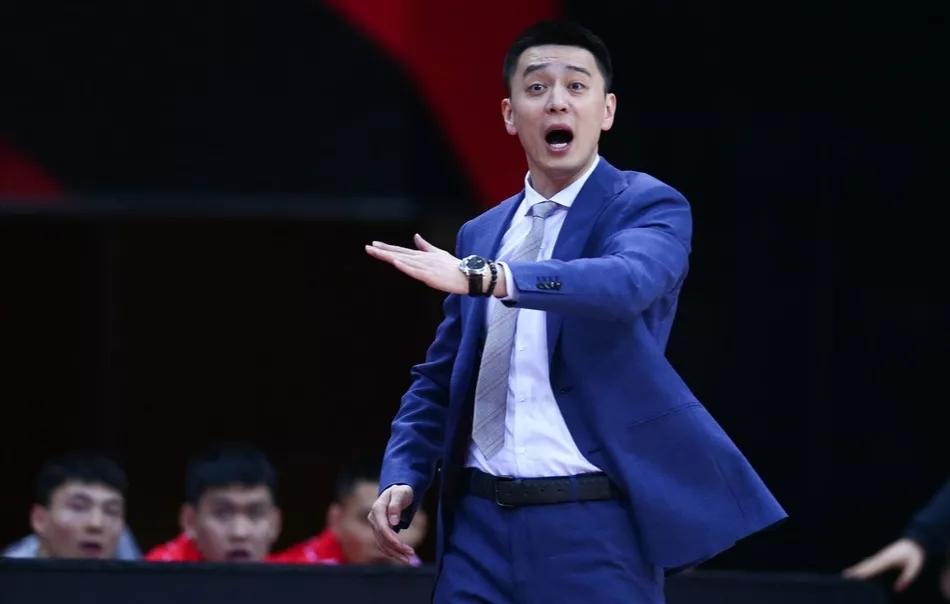 cba赛程杨鸣,cba辽疆大战g4杨鸣去哪了