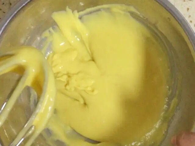 火爆全网的蛋糕，为什么你做的开裂，塌陷，湿粘？失败的原因在这