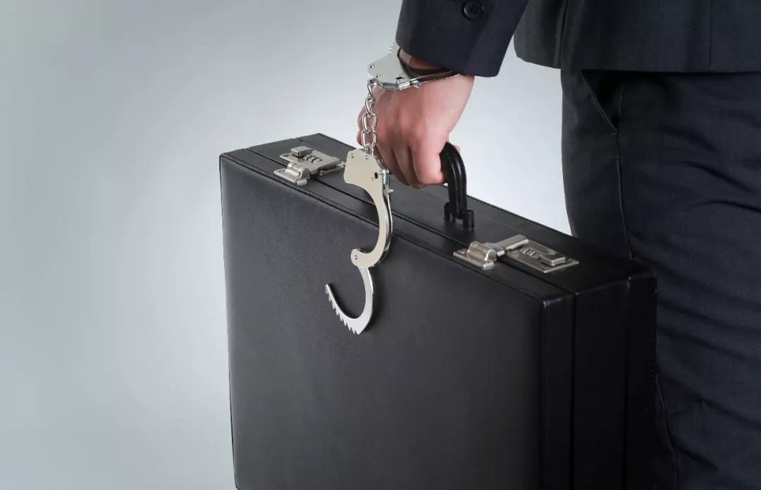 上门卖假药行骗,冒充专家教授卖药