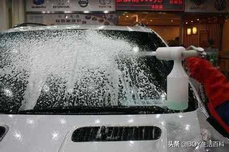 自己洗车有划痕怎么处理,洗车灰怎么去除小窍门