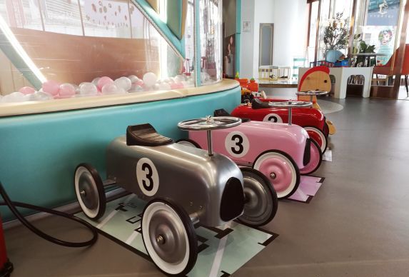 青岛10家亲子餐厅，我看了都想进去玩