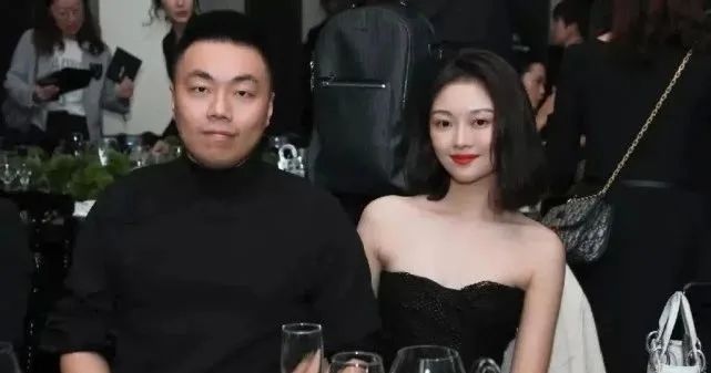 脚有洁癖，和牛屎自拍，公然卖假货，这些作死网红是时候该整治了