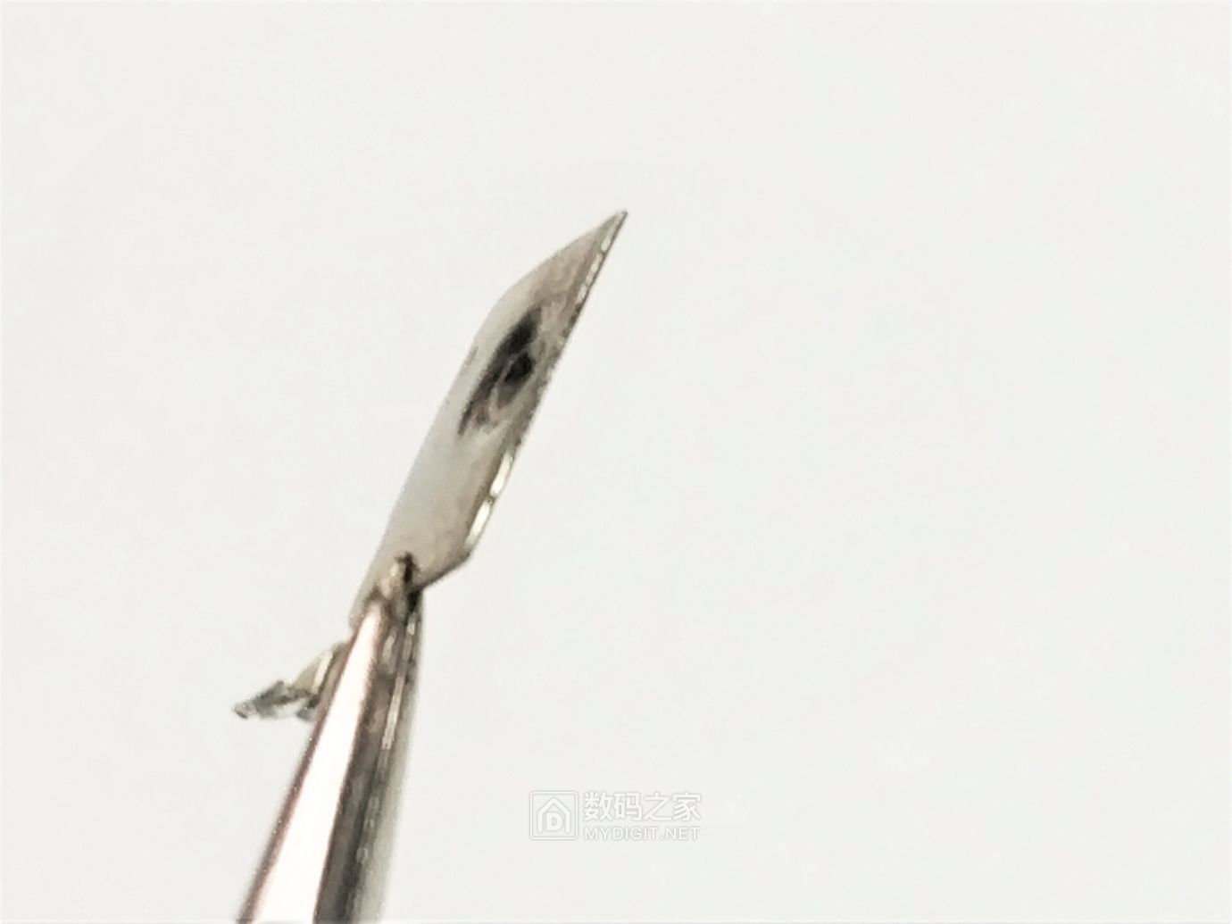 香水充电宝性能改进升级，扩展输出电流/改善散热，稳定输出5V2A