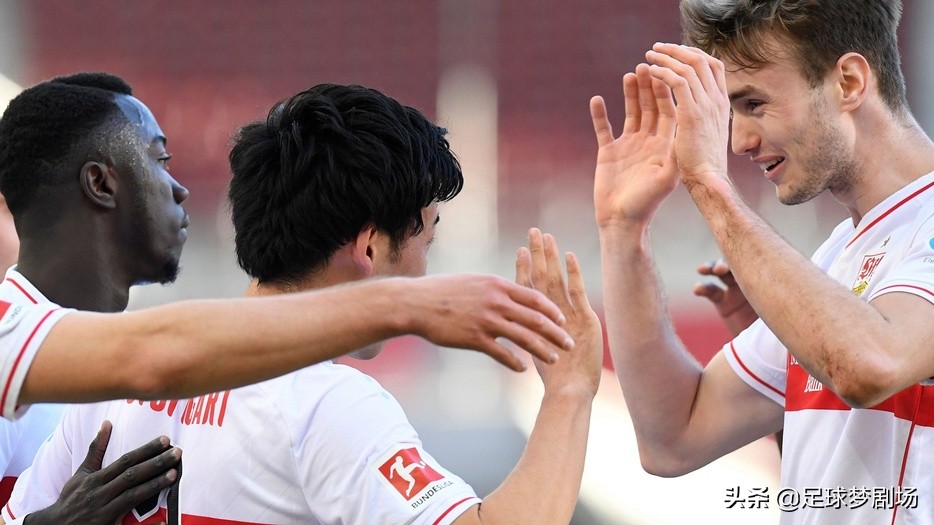 高中锋时代来临！本赛季德甲赛场上发挥出色的高中锋们