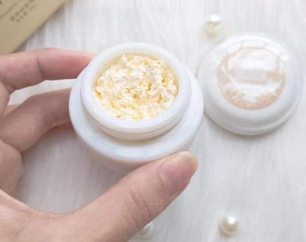 素颜差距最大的女明星,看完这些女星的素颜对比照