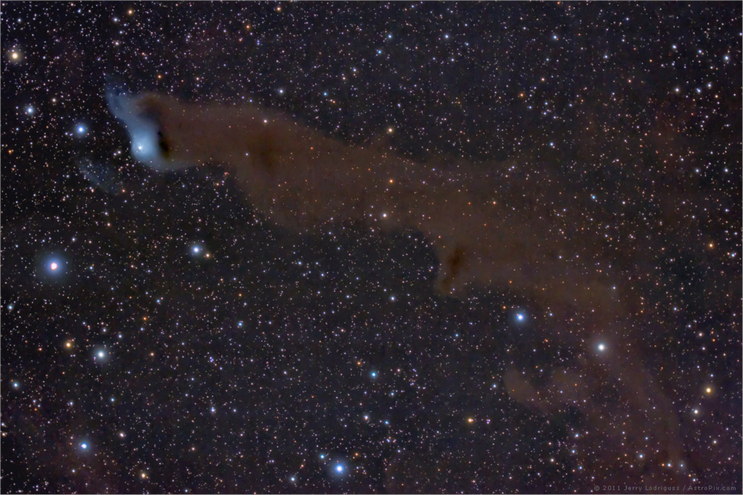 宇宙空间没有氧气为何会燃烧,宇宙原始的氢气袋