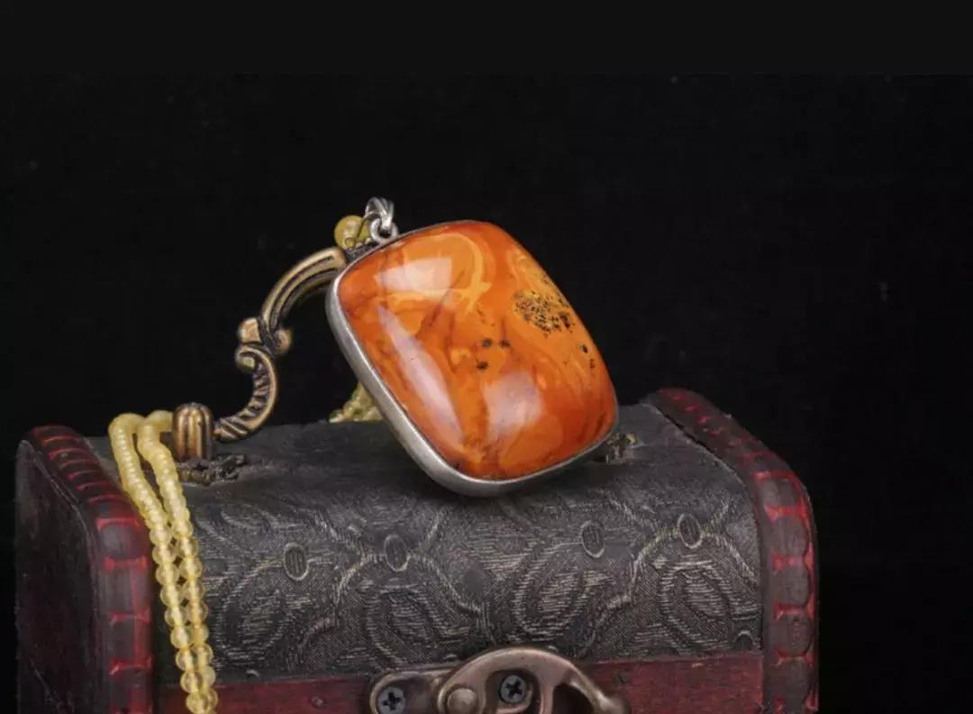 蜜蜡108颗怎么辨别真假,蜜蜡佛头三通真假鉴别最快