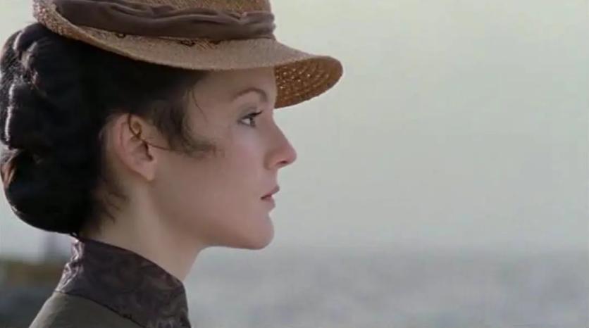 英国戏剧舞台上的女*爱性**恋：被遮盖的主体*欲情**与艰难的戏剧呈现