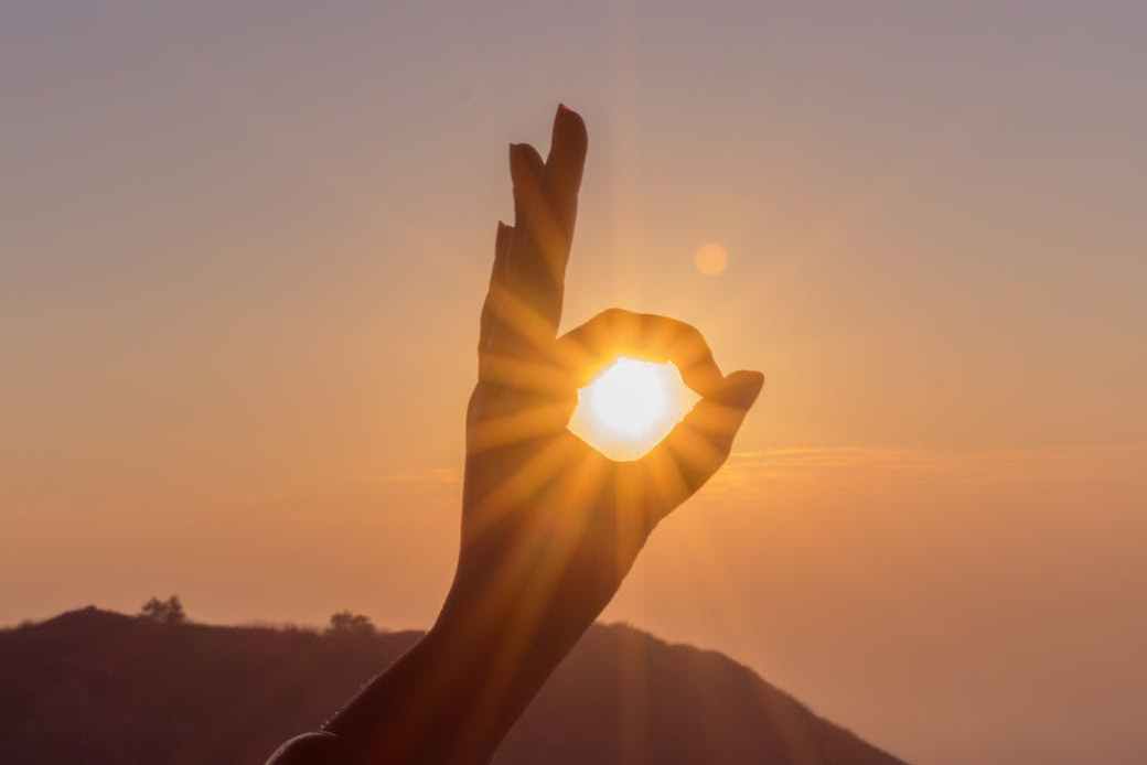女孩子自卑懦弱怎么办,如何改变女孩子自卑的心理