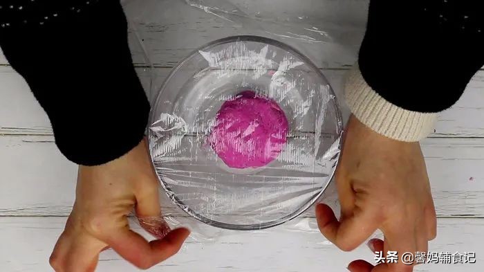 可爱蝴蝶面教程,宝宝蝴蝶面最简单3步煮法