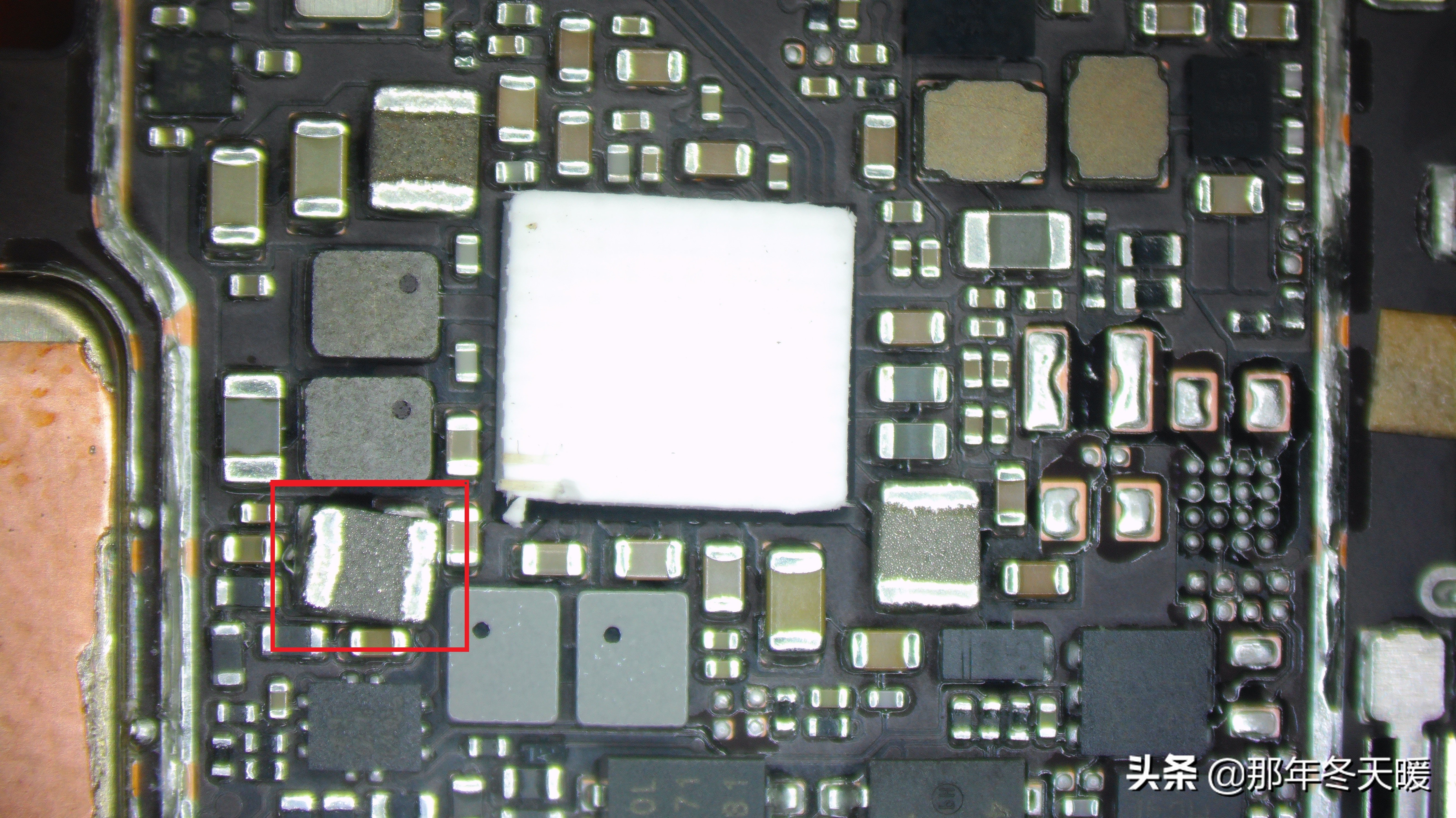 OPPORENO重摔导致不开机维修一例