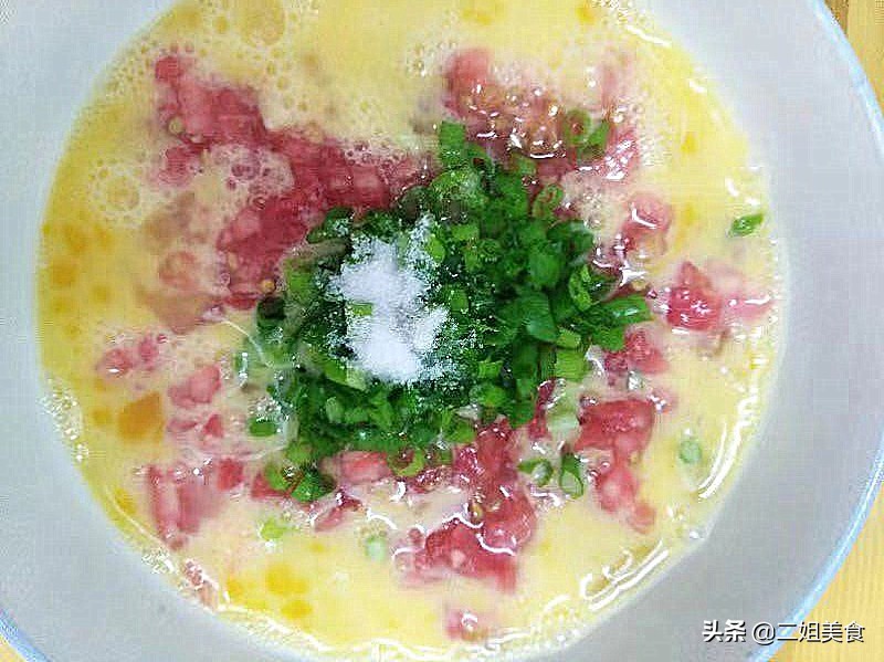 怎么做西红柿炒鸡蛋不用青葱,番茄鸡蛋卷如何做