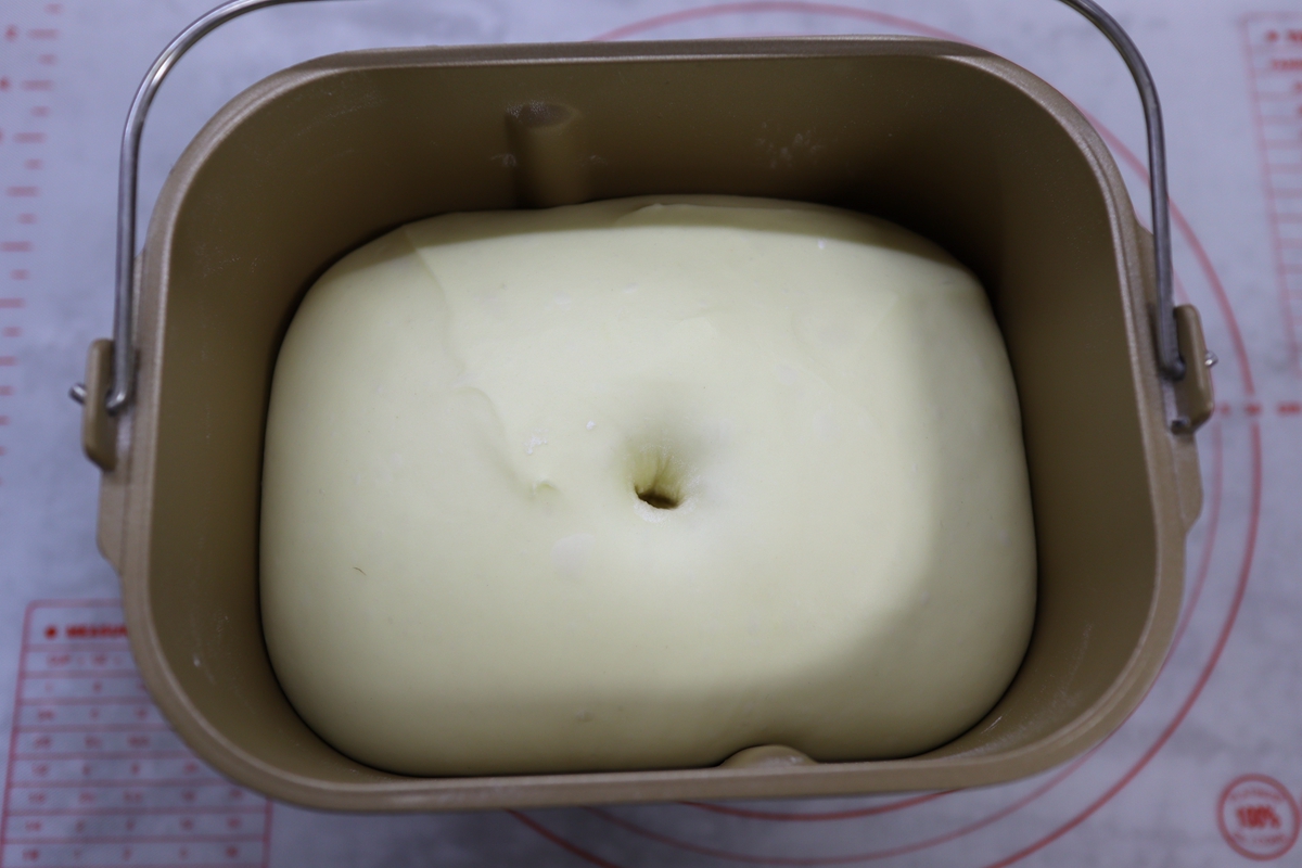 揉出了手套膜后如何做面包,用面包机揉手套膜后怎么烤