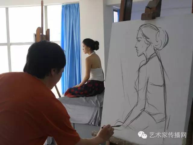 王剑的绘画作品欣赏,画家王剑粉笔画作品欣赏